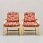 1045 8074 ARMCHAIRS